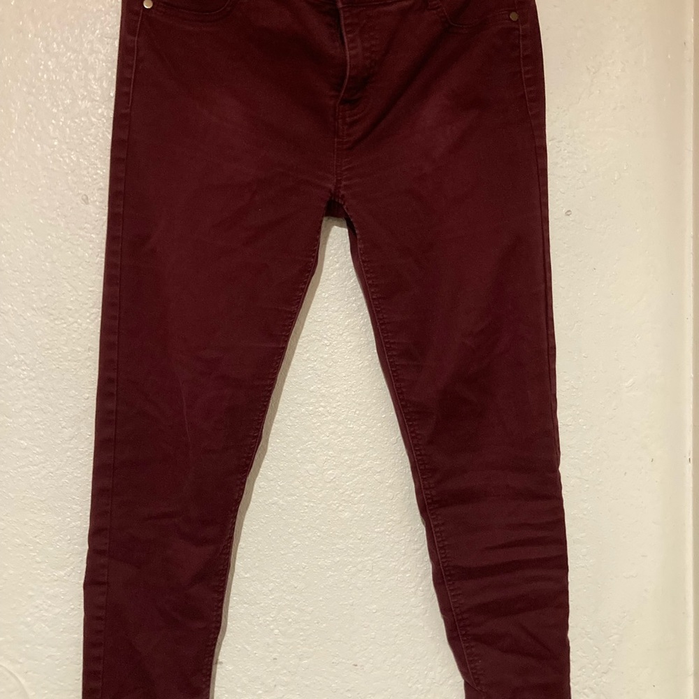 Jean - Picture 2 of 2
